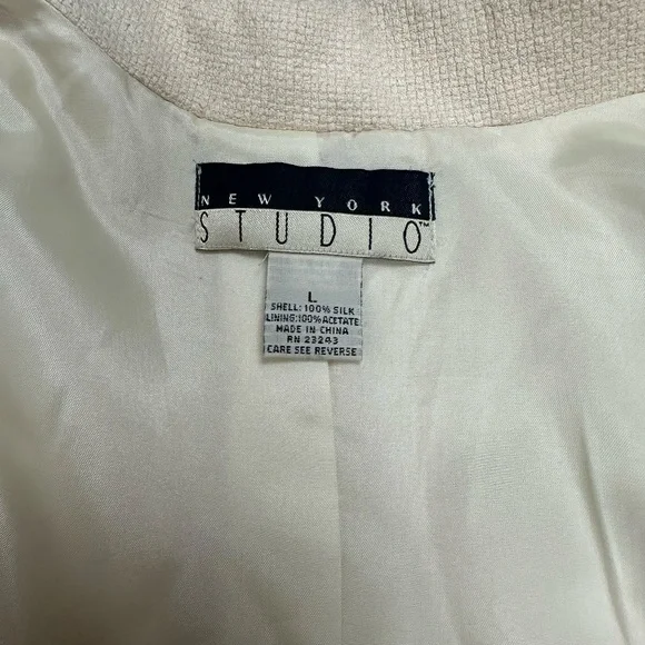 Vintage NY Studio 100% Raw Silk Blazer Cream Color with Shoulder Pads - Picture 13 of 16